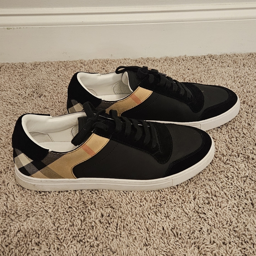 Burberry Black and Tan Men's Sneakers